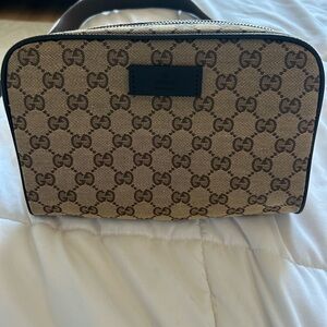 Gucci Brown Monogram Bag (N/A)